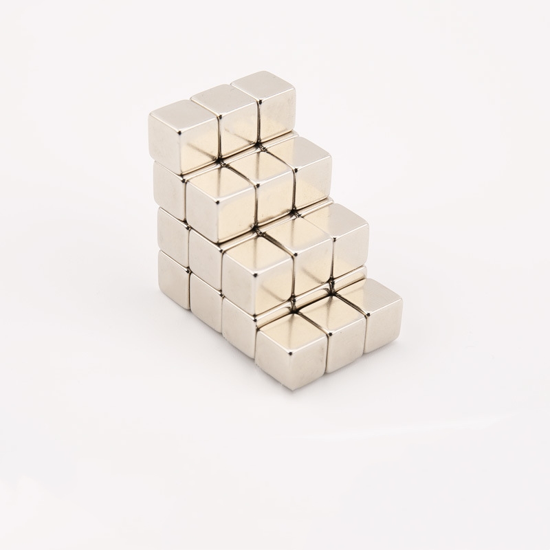 magnet nadir bumi yang kuat